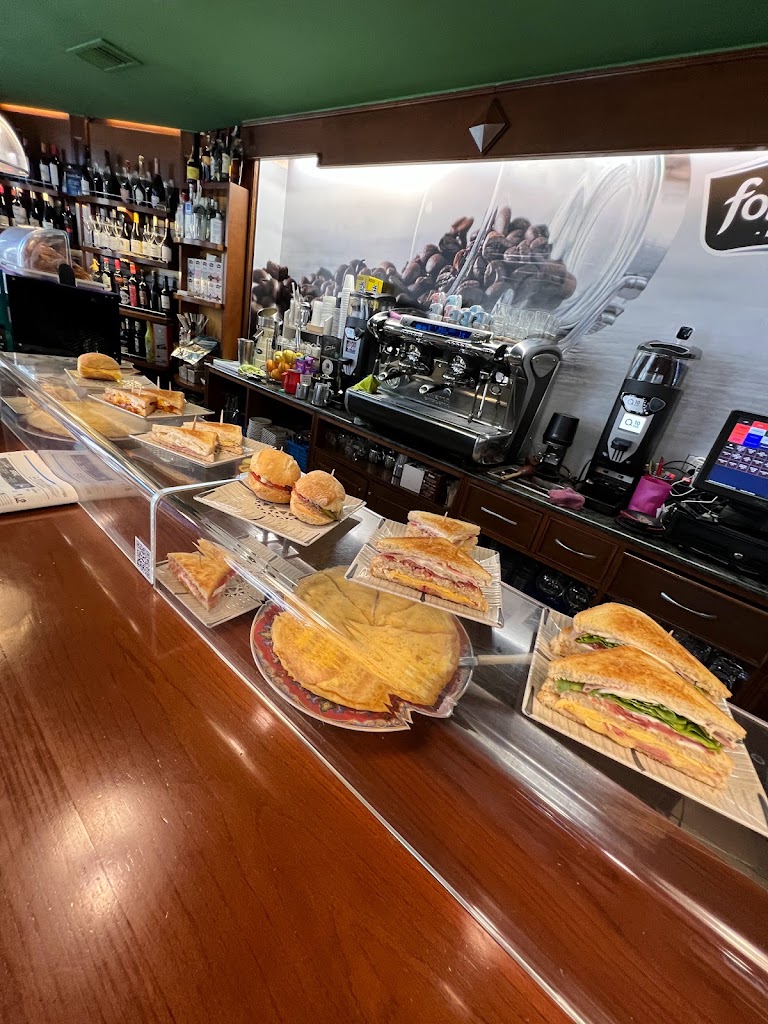Cafe Chema — Comida y bebida