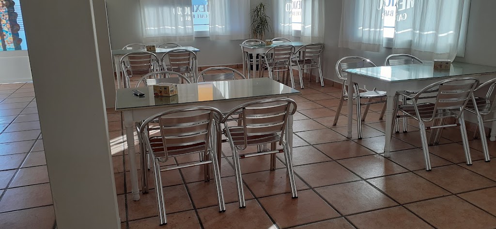 Cafe Bar Mexico — Ambiente