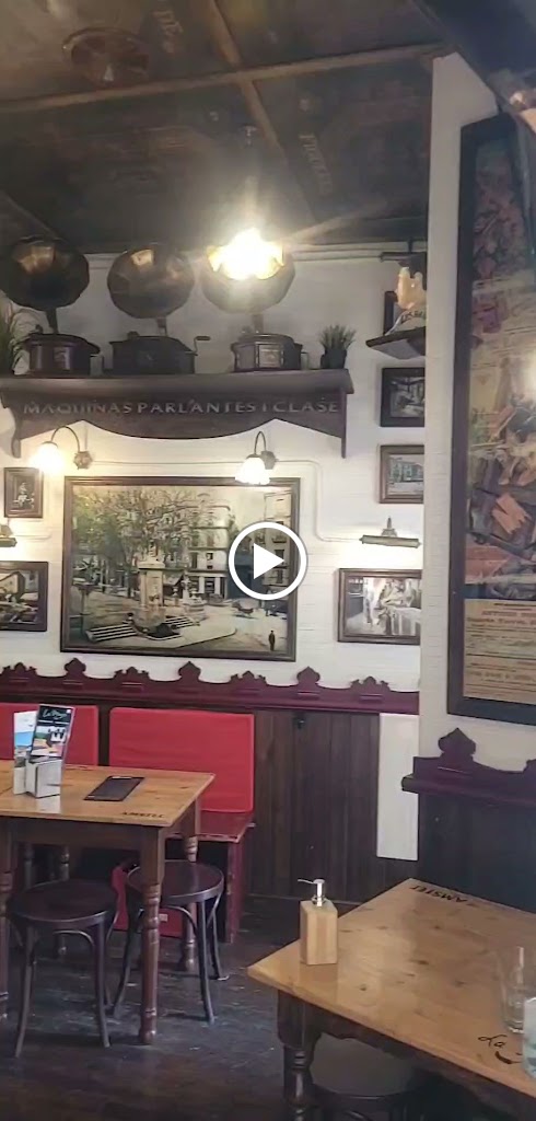 Bar La Muga — Ambiente