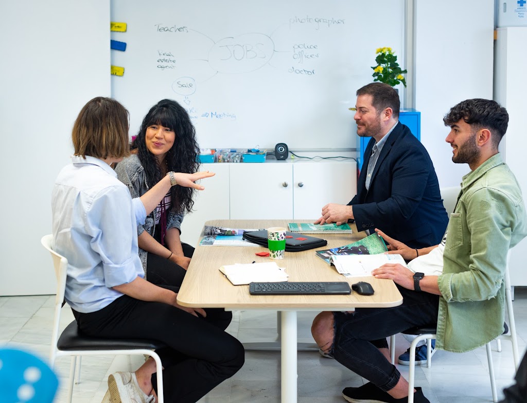 Avanza Academy Academia Ingles Malaga