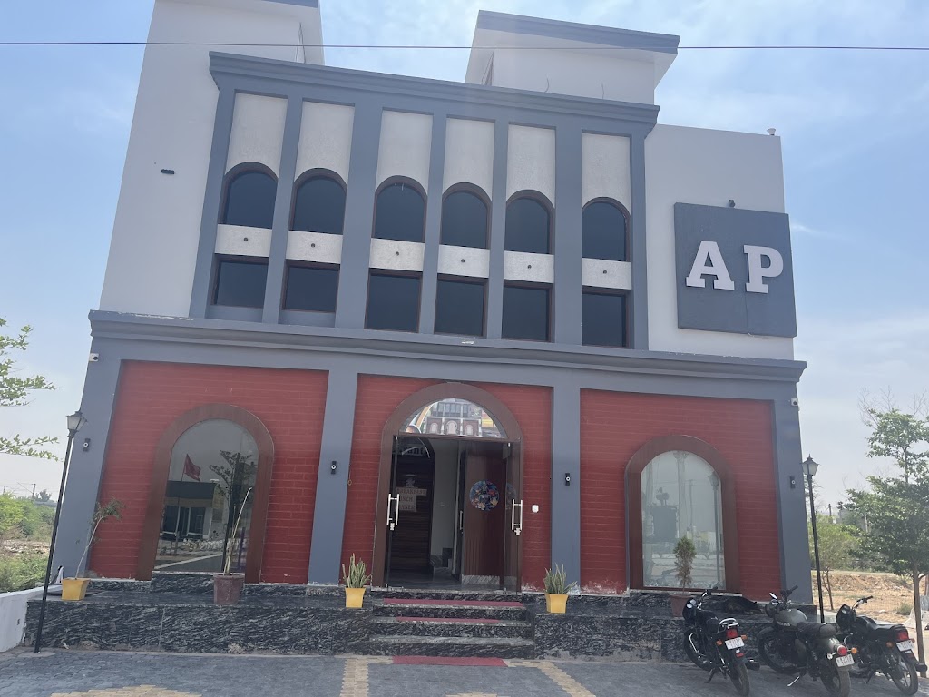 Ap Hotel Surtgarh