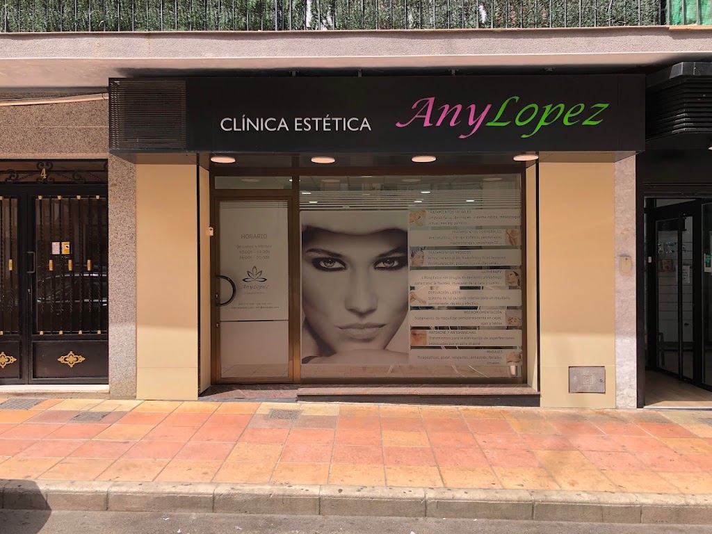 AnyLopez Clinica Estetica — Exterior