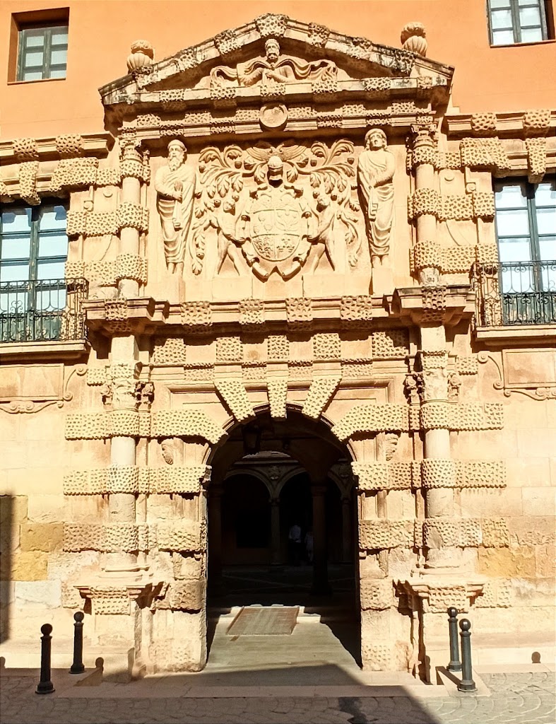 Palacio de los condes de Cirat
