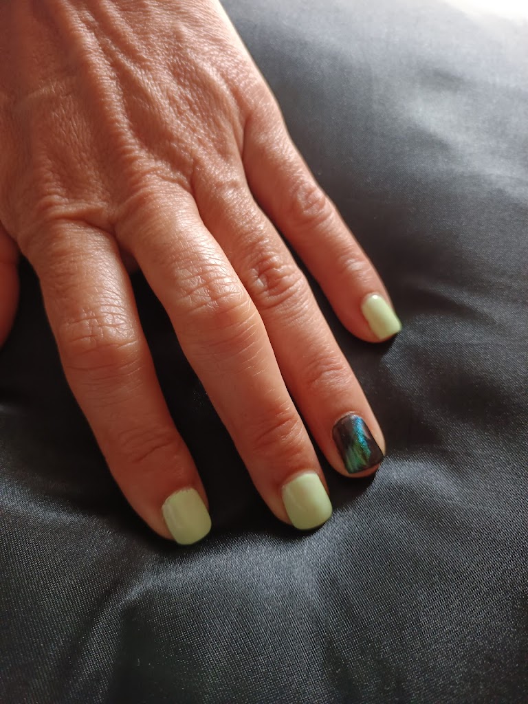 Nanda batista estudio de belleza