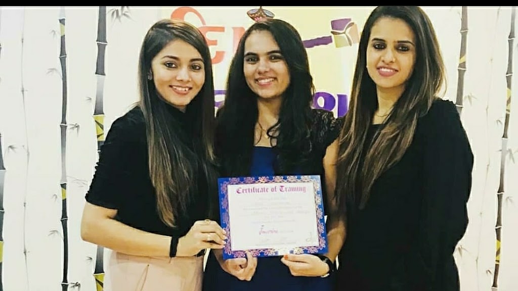 Amee Beauty Salon And Makeup Studio