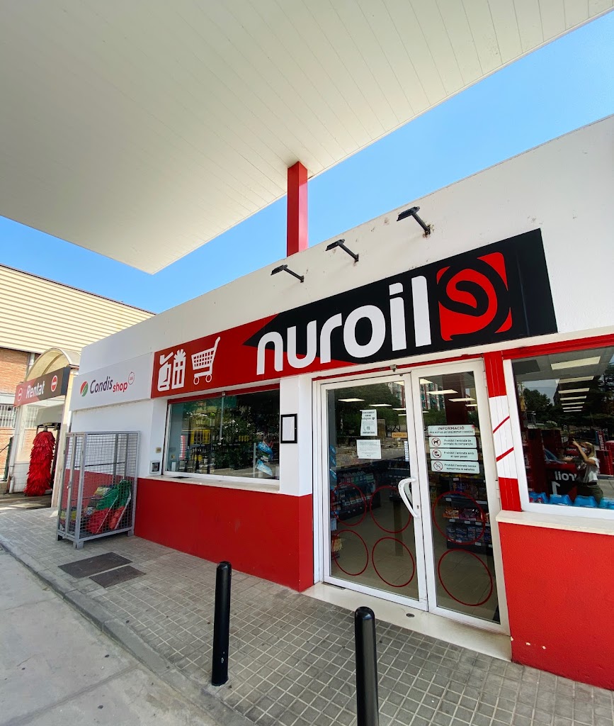Gasolinera Montornes — Exterior