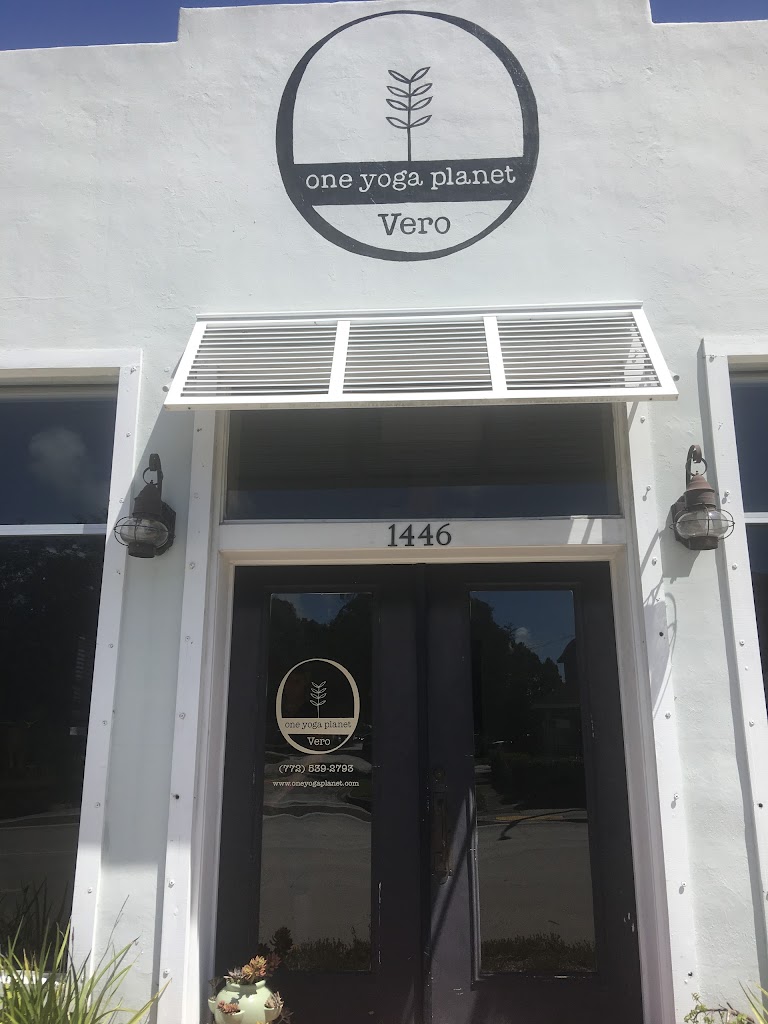  One Yoga Planet Vero