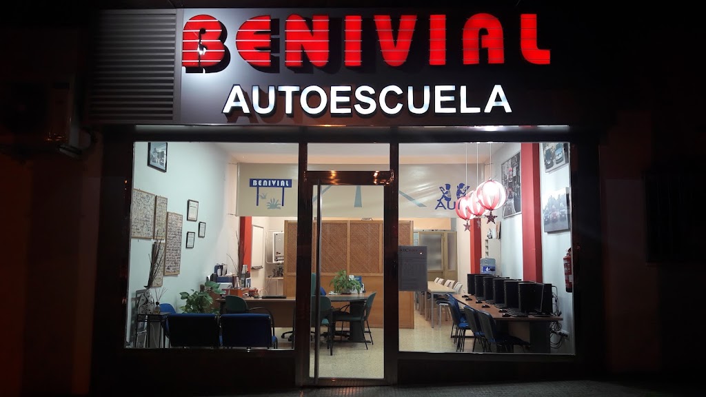 Autoescuela Benivial — Del propietario
