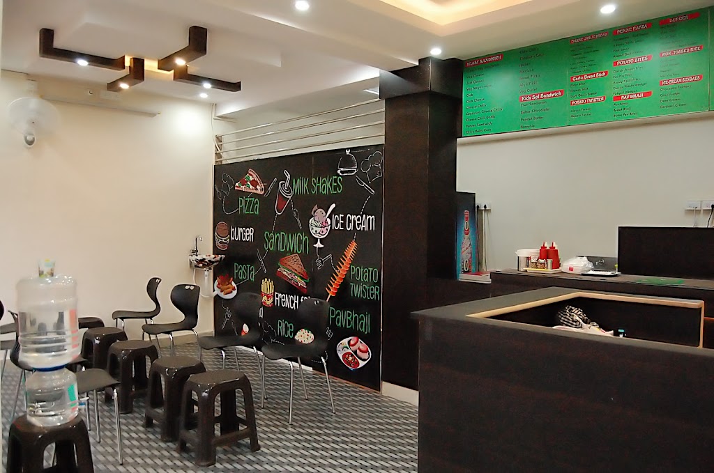Leela Juice Hut Pizza Corner