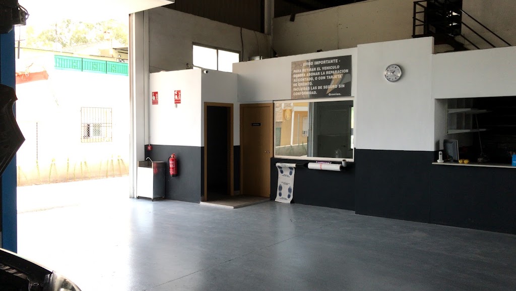Das Auto Premium El Palmar — Interior