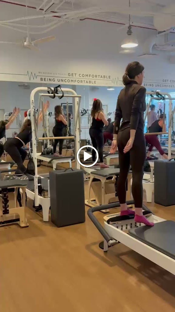  BODYBAR Pilates - Oak Park