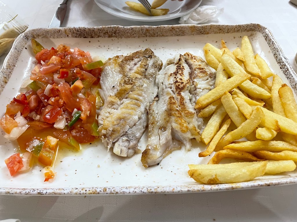Chiringuito El Botanico — Comida y bebida