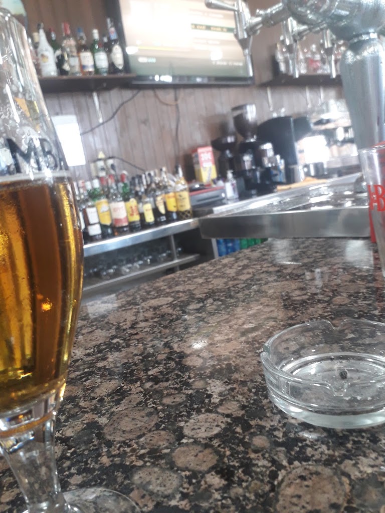 Bar Duna — Comida y bebida