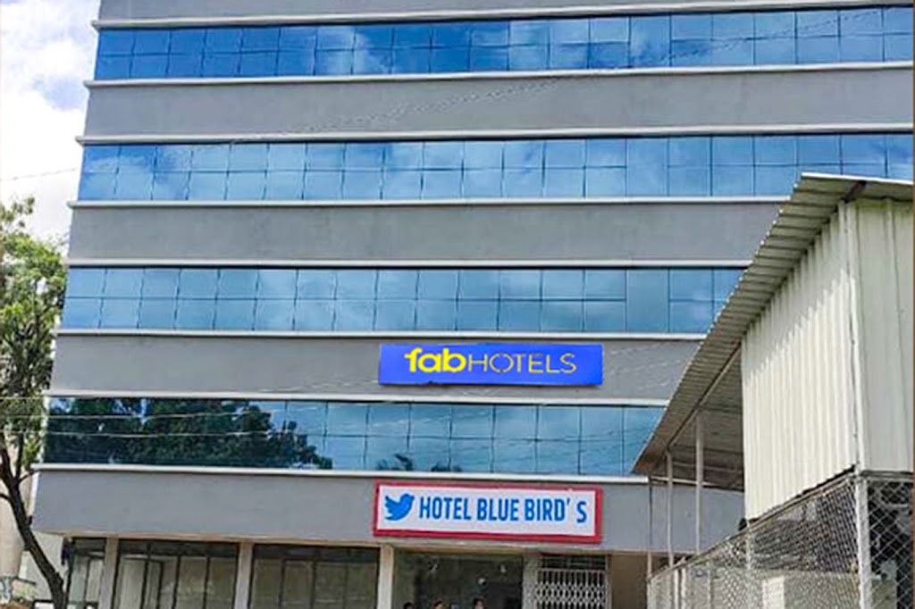 Fabhotel Blue Bird