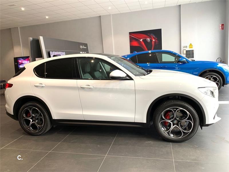 Automoviles Cervera — Hatchback
