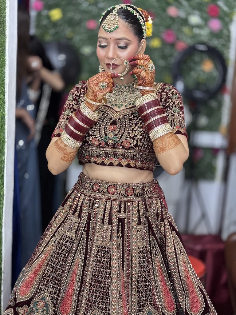 Queen S Makeover Makeup Studio Salon