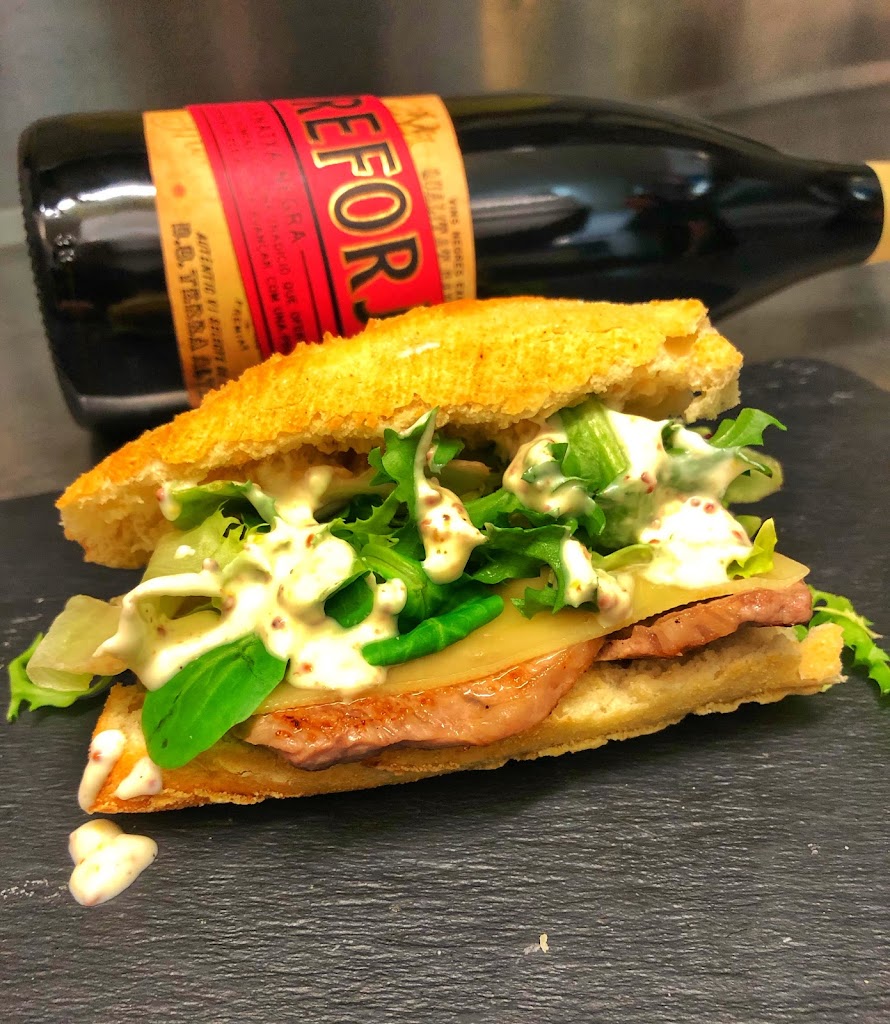 La Gresca — Comida y bebida