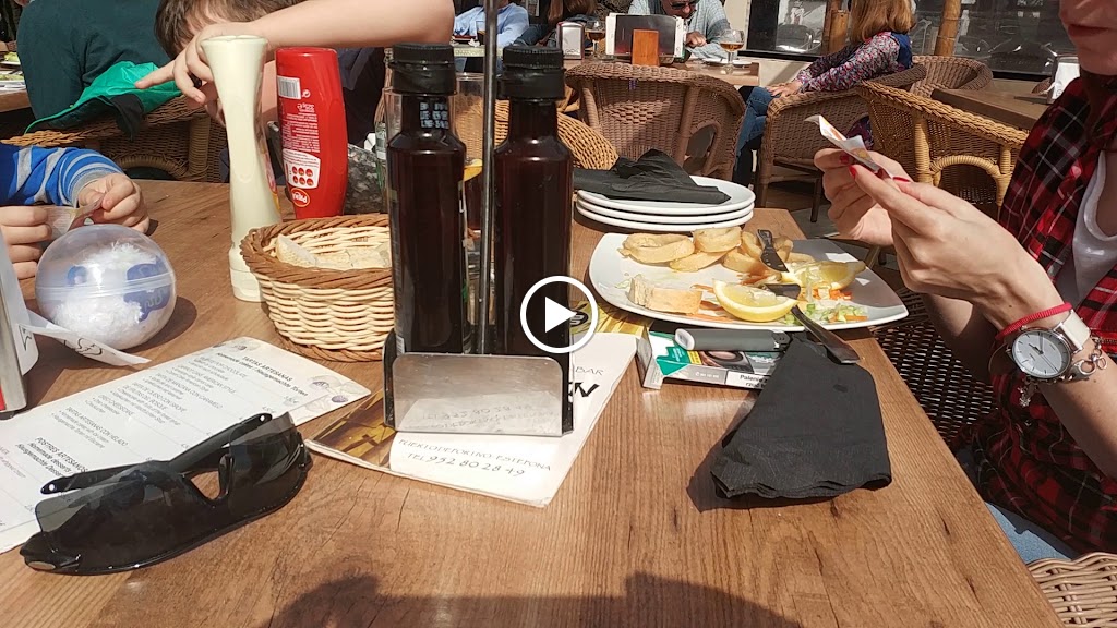 Bar restaurante Halomon — Videos