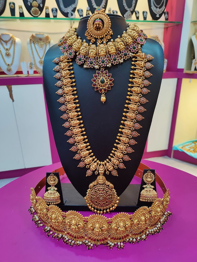 Laxmi Beauty Parlour