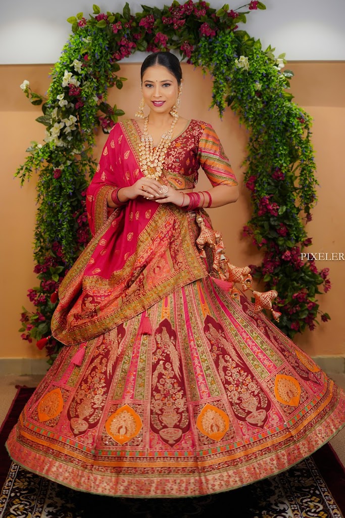 Shreya Beauty Parlour