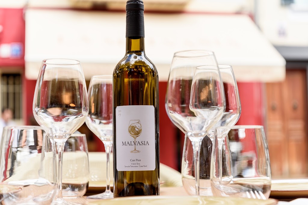 LA MALVASIA MALLORCA — Comida y bebida