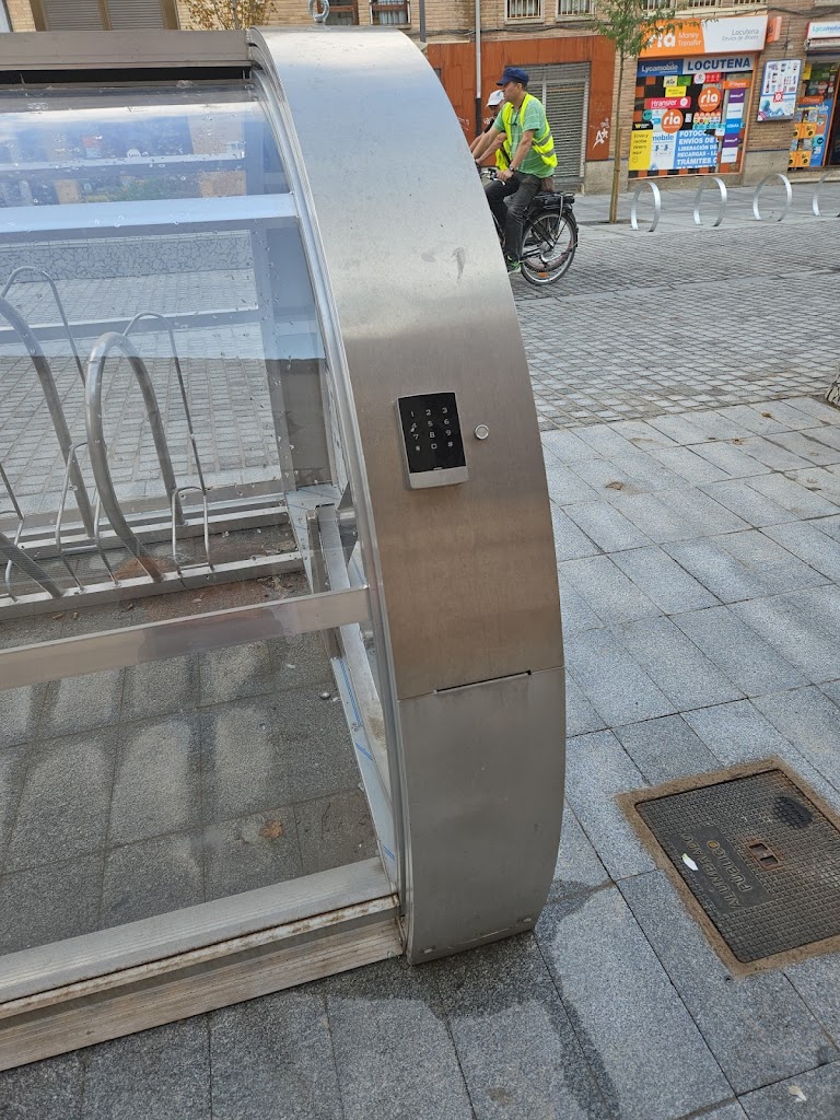 Garaje bicis publico