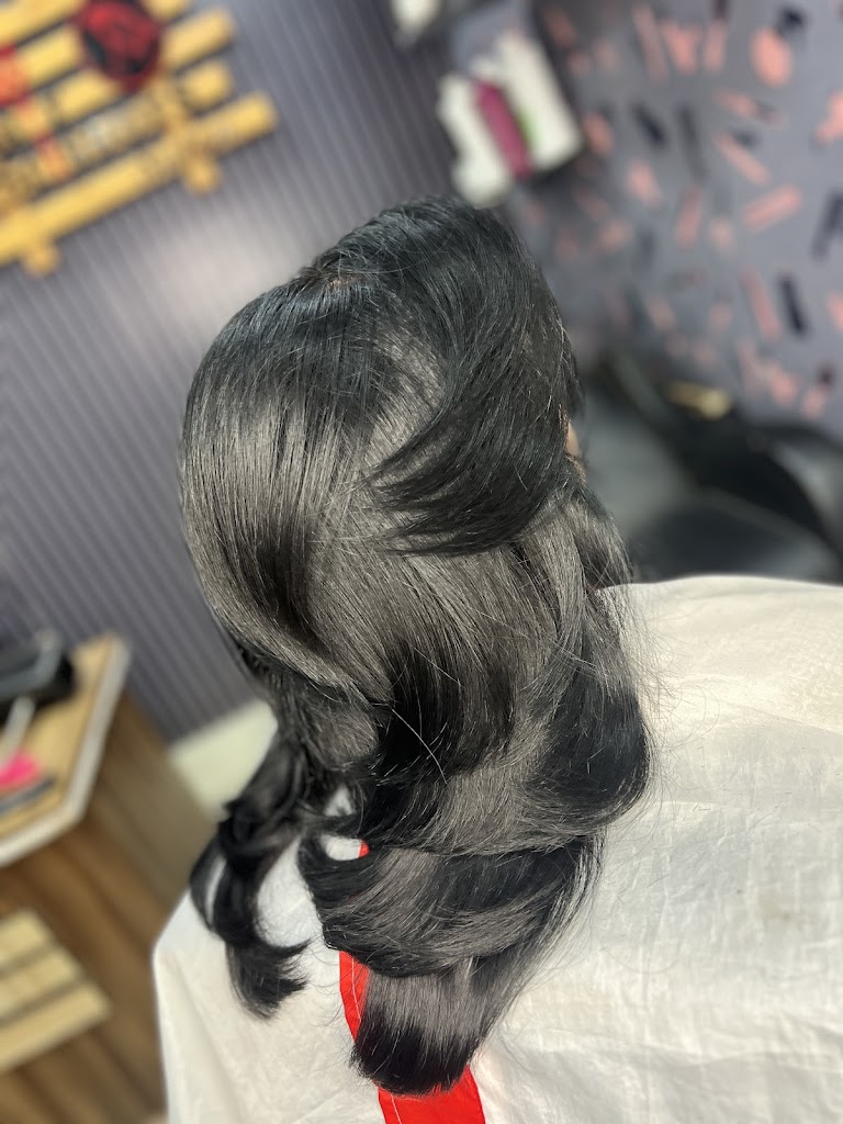 Hair Scissors Salon (Men & Women)