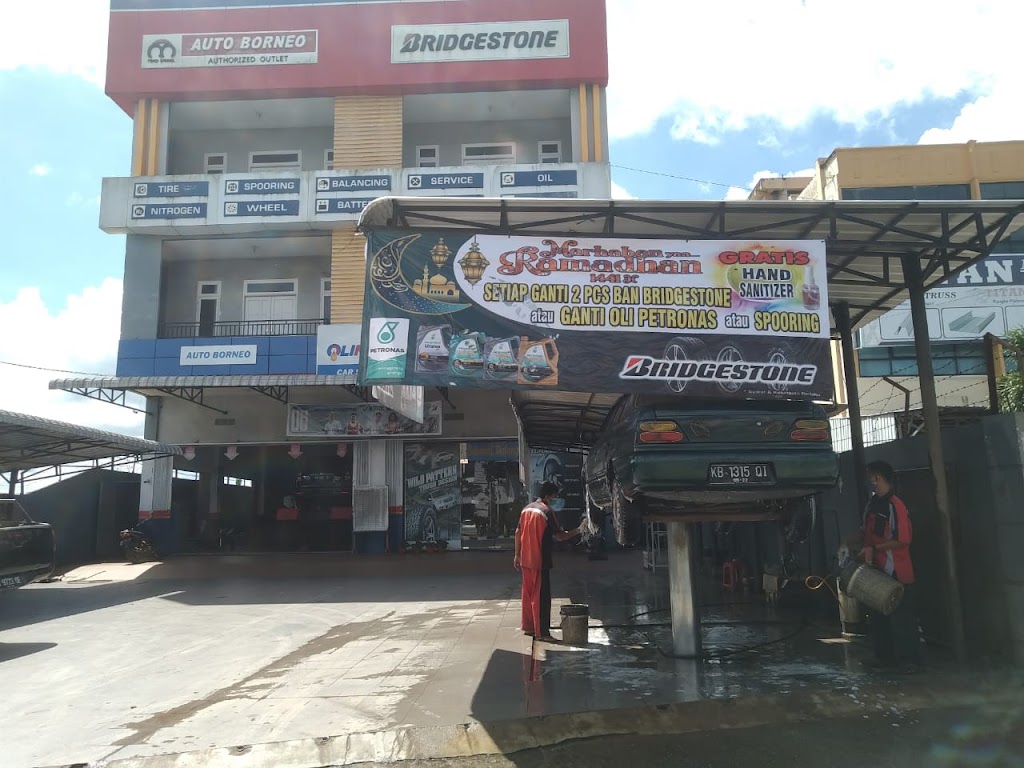 Auto Borneo