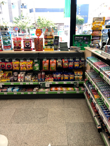 bp Mazarron Centro: Estacion de servicio — Interior