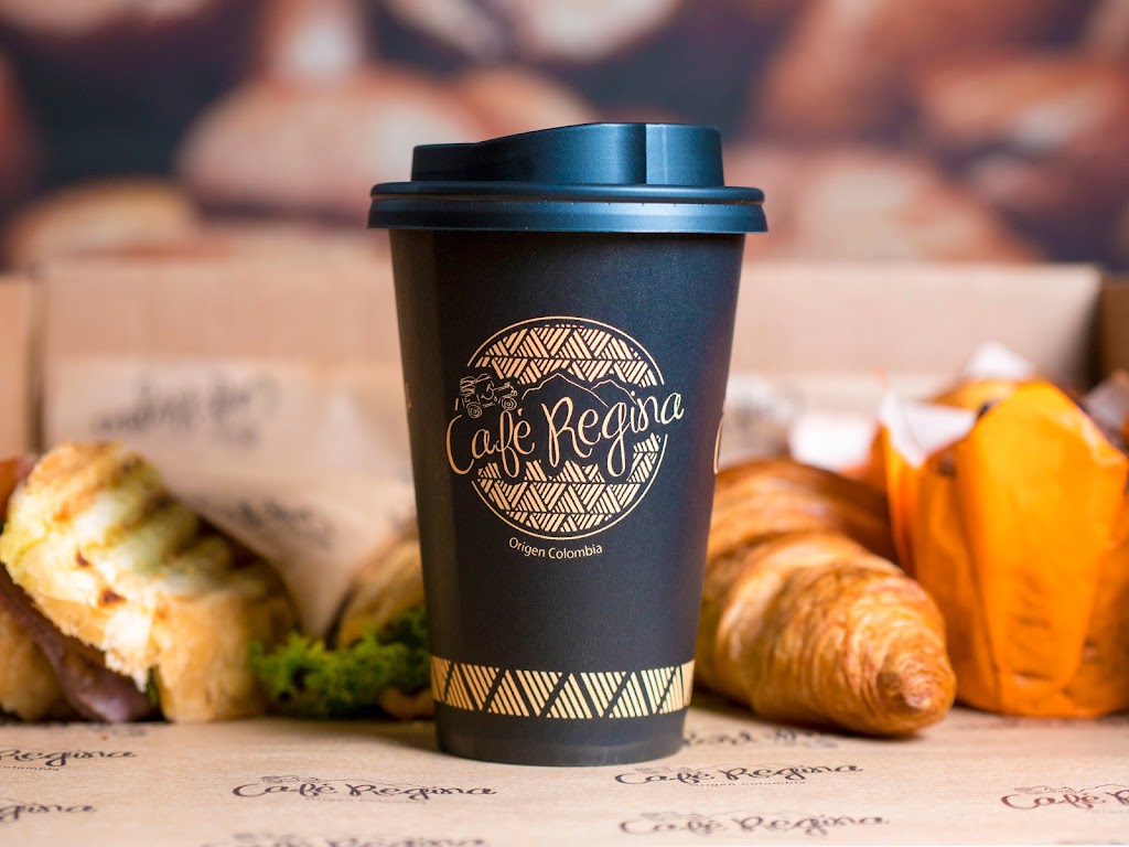 Cafe Regina Mesa y Lopez — Comida y bebida