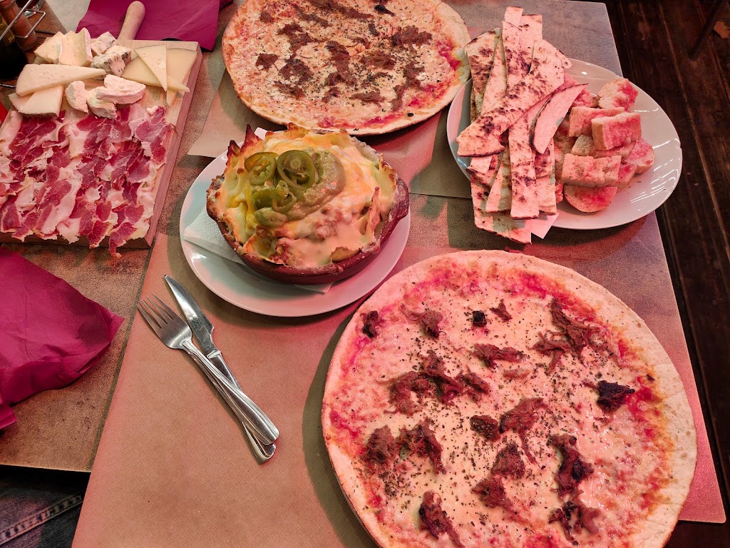 Granja Bar la Krusan — Pizza