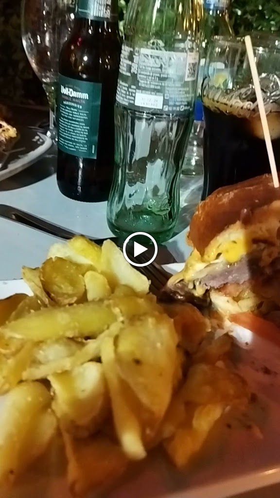 Cafeteria Mogano — Videos
