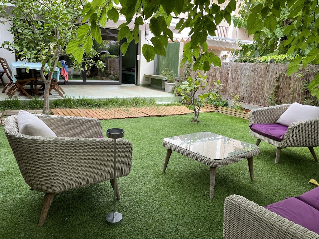 LEMON TREE GUEST HOUSE