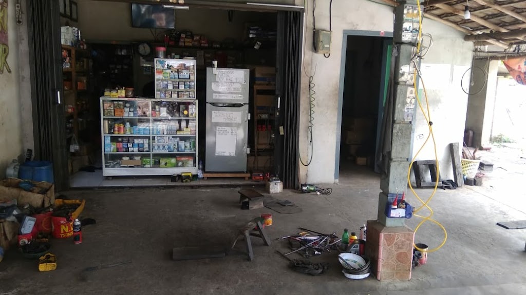 Sumber rezeki motor bangka