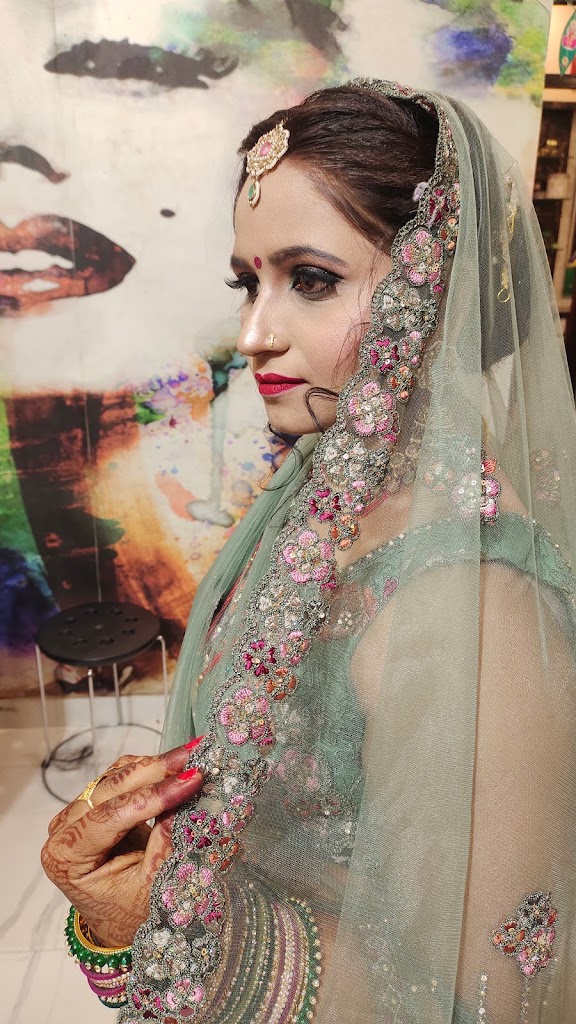 Shri Maya S Best Salon Training Center In Allahabad Affordable Beauty Salon Near Me