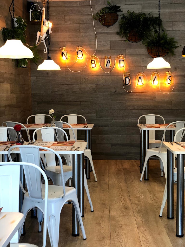 El Perri Food Experience — Ambiente