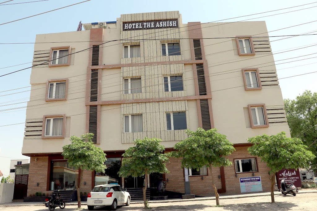 Hotel The Ashish