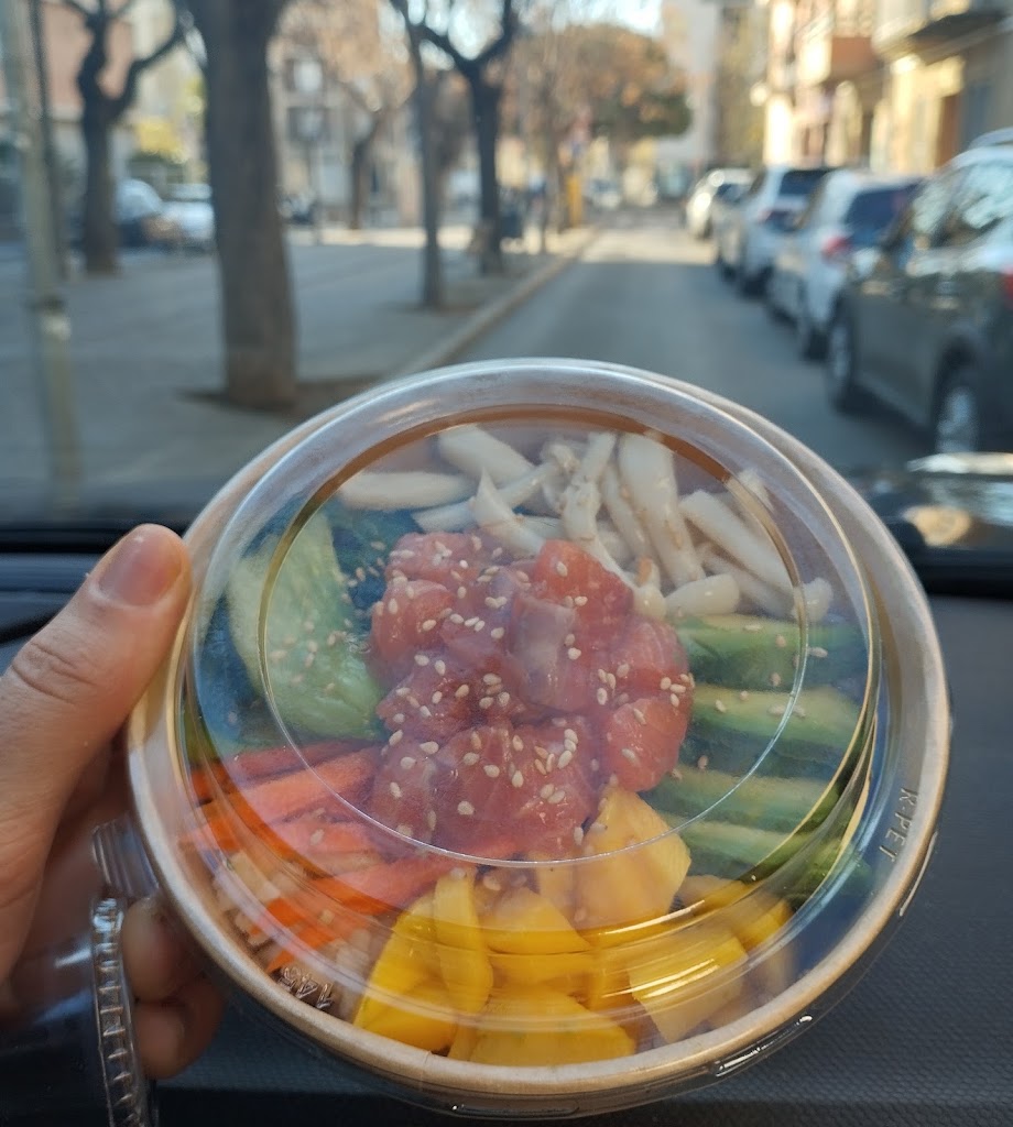 Poke+ Sant Feliu — Del propietario