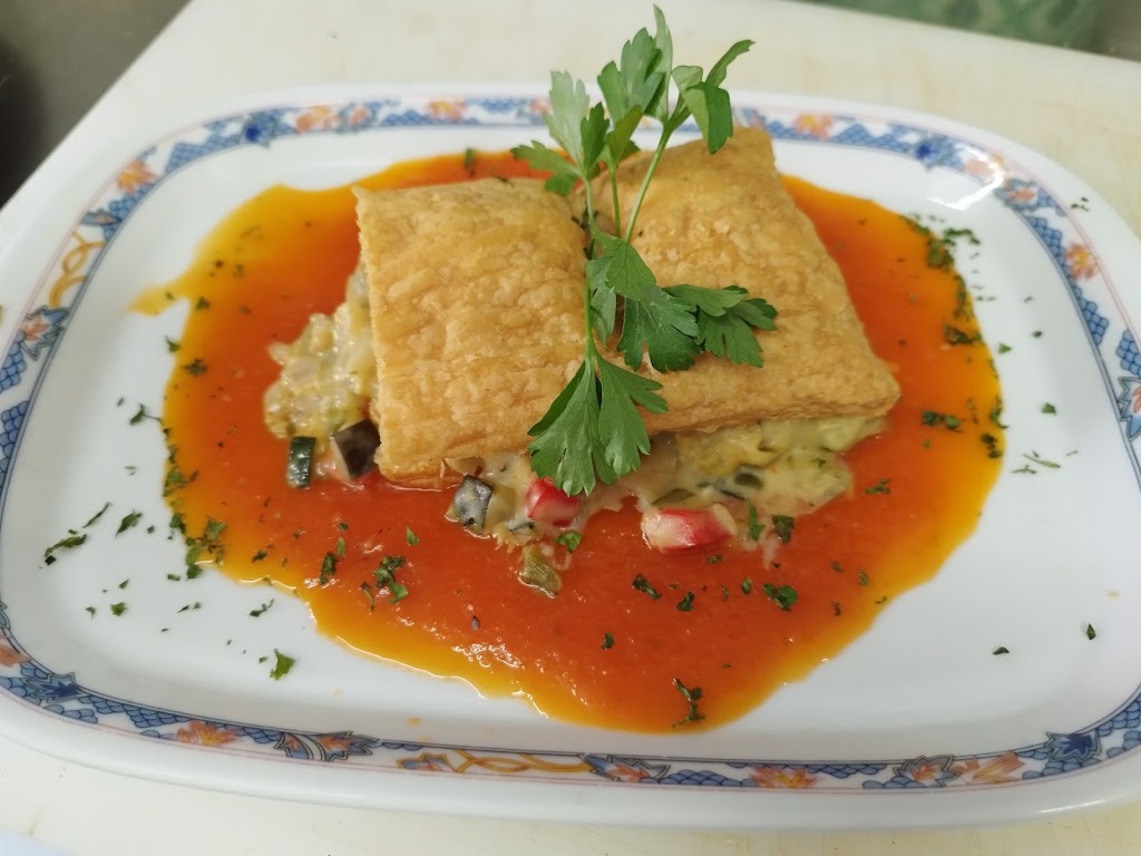 Bar Restaurante Getaria Berria — Comida y bebida