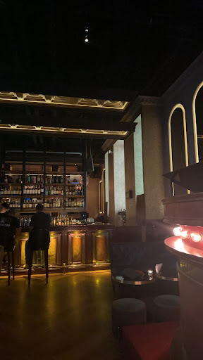 MQ [ Marquee Taipei ] 酒吧｜台北信義復古美式酒吧推薦特殊調酒 的照片