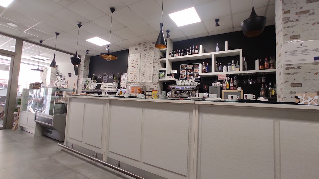 Eclipse Cafeteria — Ambiente