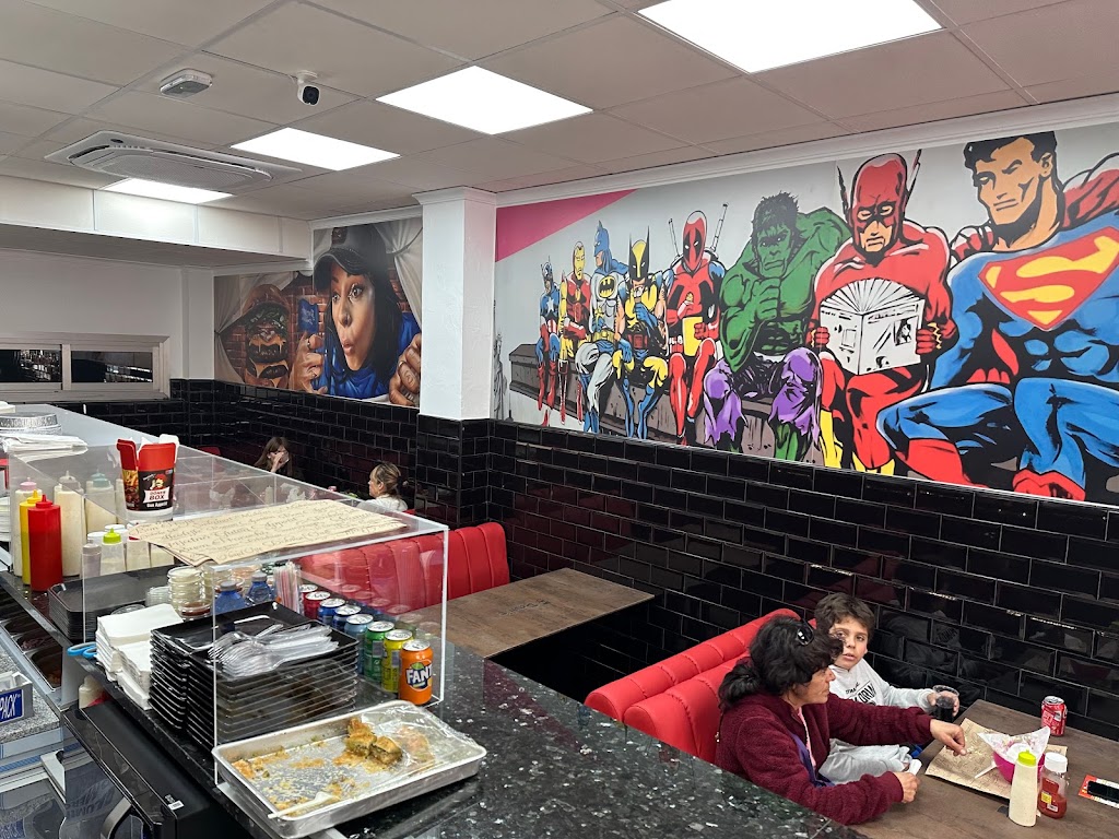 Mr Dani's kebab y pizza — Ambiente