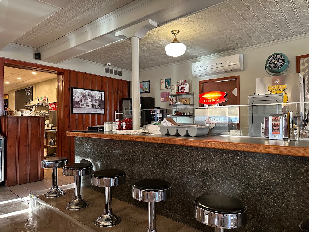 New Sarum Diner in St-Thomas