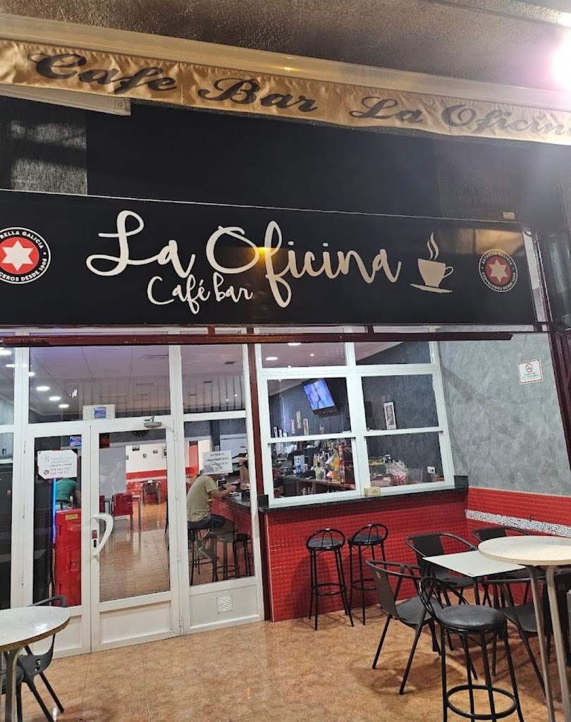 Cafe Bar La Oficina (cafe, tapas y menus)