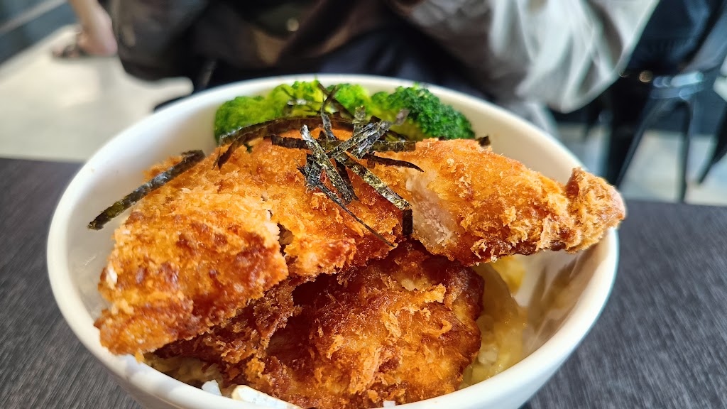 扒扒丼瑞隆門市 高雄美食｜瑞隆路美食｜前鎮餐廳 的照片