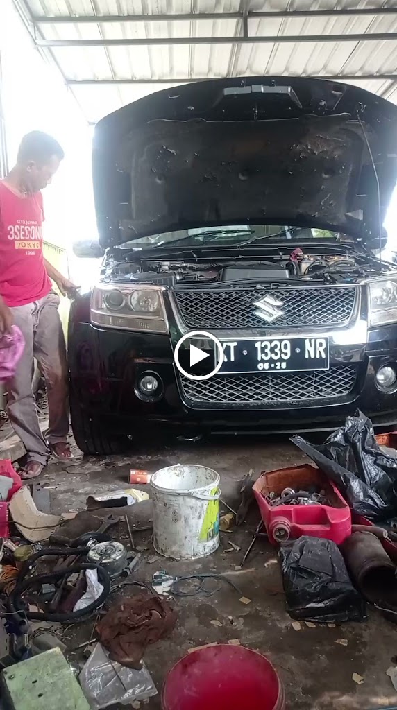 Bengkel mobil pak eko