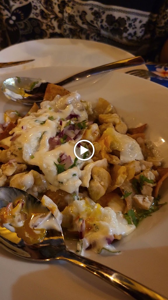 El Chapulin Cantina Mexicana — Videos