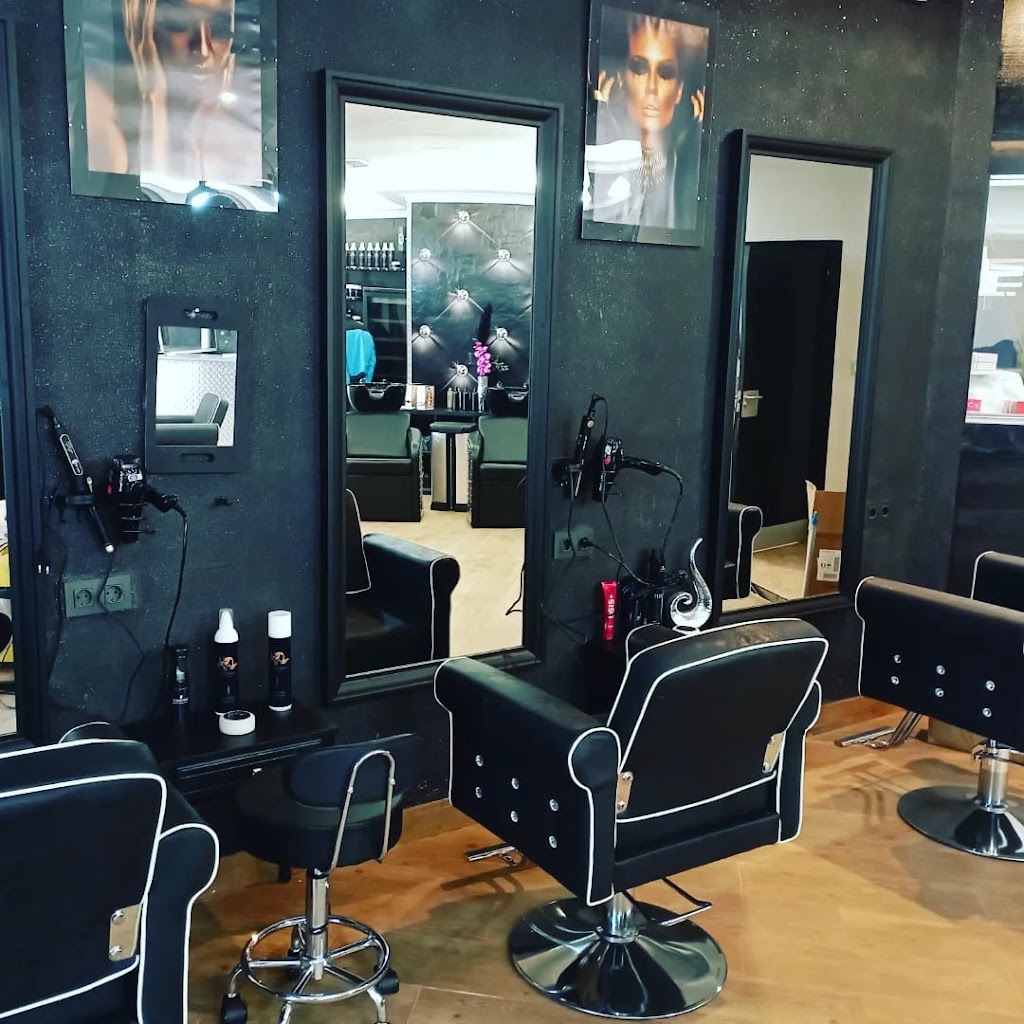 Hair & Beauty by Petra Catalano - Friseur Calpe — Interior