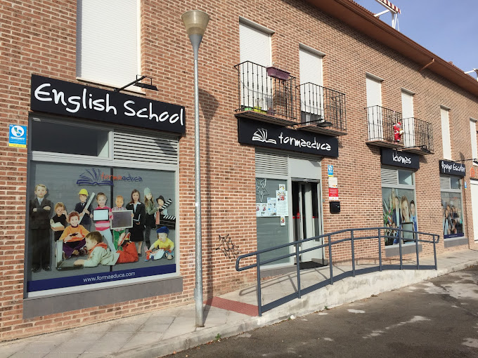 Campus Academy San Martin — Del propietario