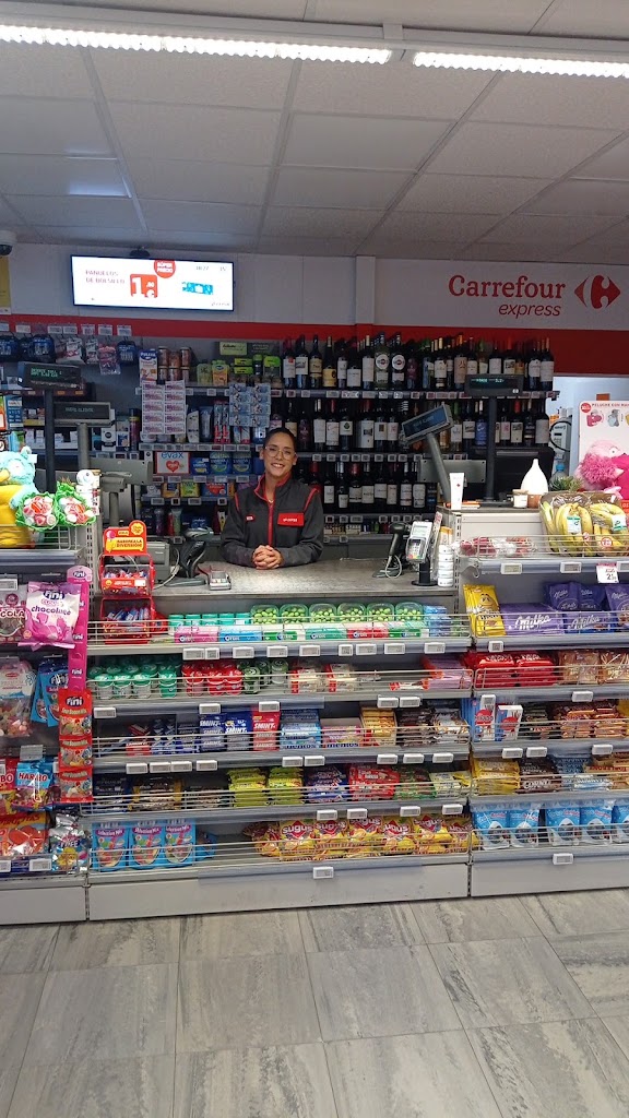 Estacion de servicio Cepsa — Interior